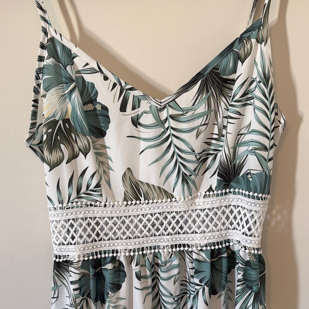 Sleeveless White Maxi Dress with Green Floral Print - Picture 4 of 4